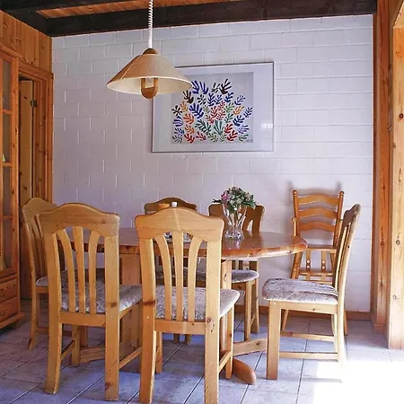 3 Bedroom Stunning In Extertal بيت للعطل